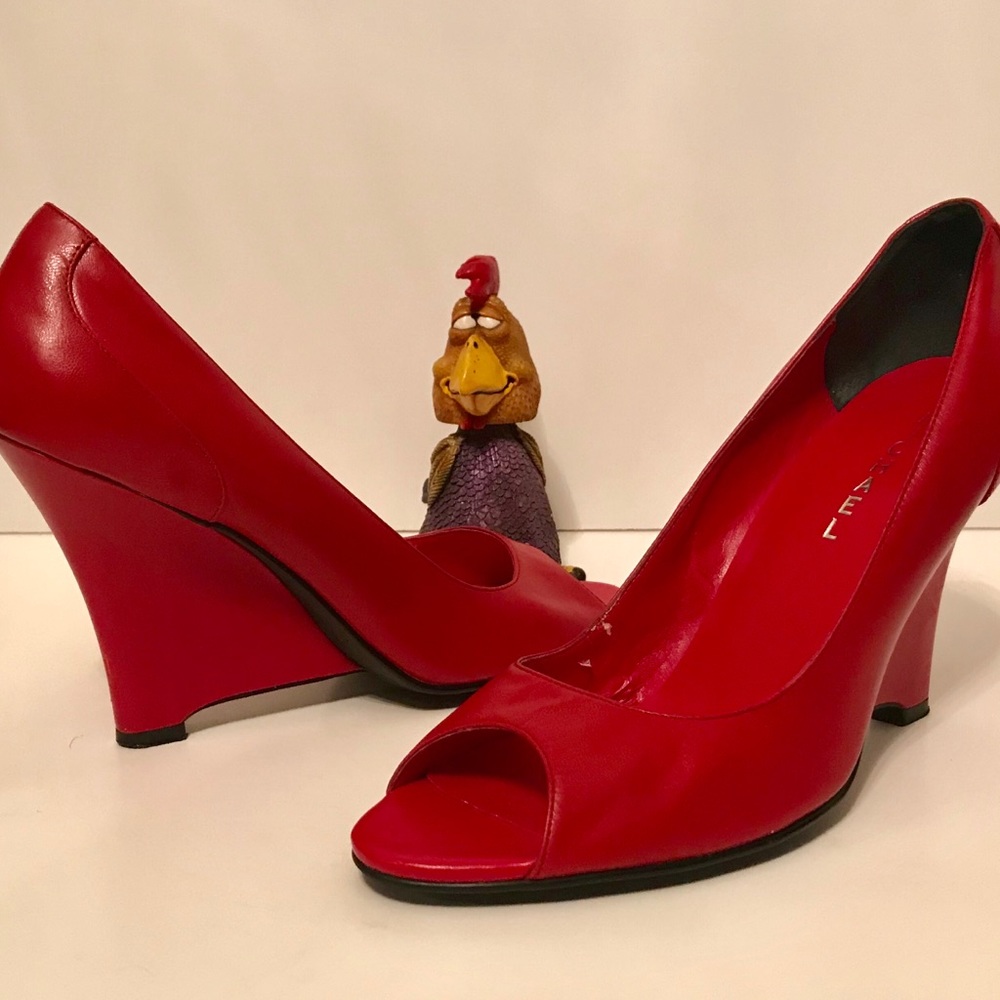 Stunning red “Michael” leather Shoes 8.5 M